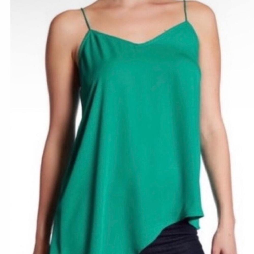 💚Laundry By Shelli Segal Green Asymmetrical Camisole